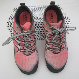 NWOT Merrell Hiking Vibram Sole Pink/Gray W Sz M7